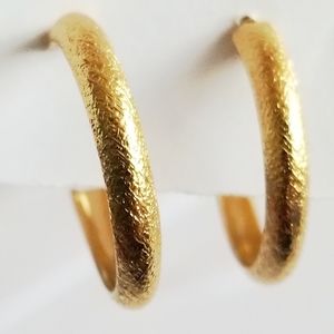 Hoop earrings Gold tone textured